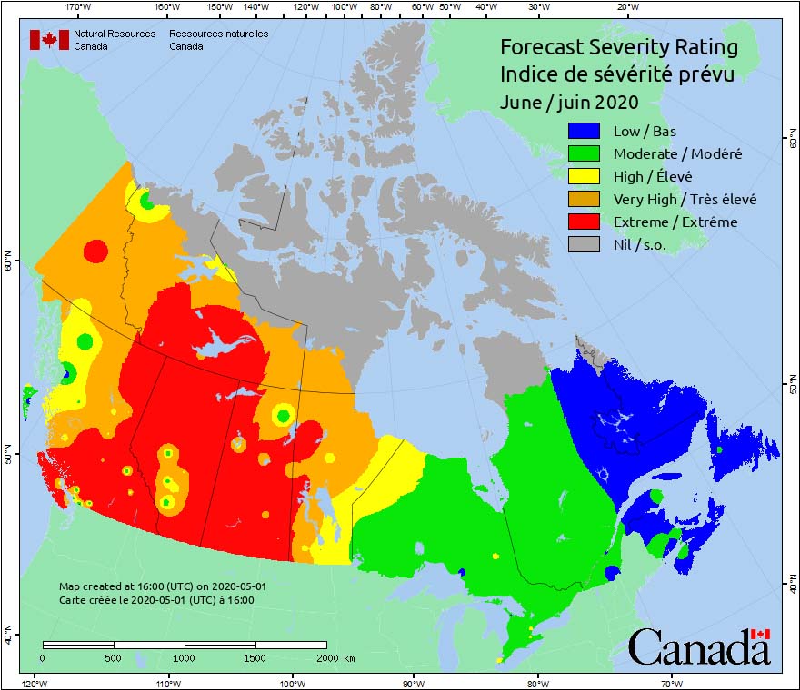 Les graticules sont les coordonnées géographiques (degrés de latitude et de longitude) sur le cadre d'une carte (indice de sévérité des feux de forêt, source:https://cwfis.cfs.nrcan.gc.ca/) .